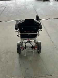 Travel Buggy electric wheel chair - Photo 3