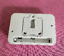 Honeywell RTH5160 Thermostat - Photo 3