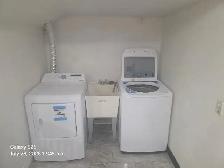 Large Basement Room for Rent – Western Mount AreaAvailable Sept - Photo 6