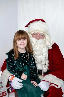 SANTA FOR HIRE!!!! - Photo 2