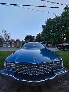1993 Cadillac Fleetwood Brougham - Photo 4
