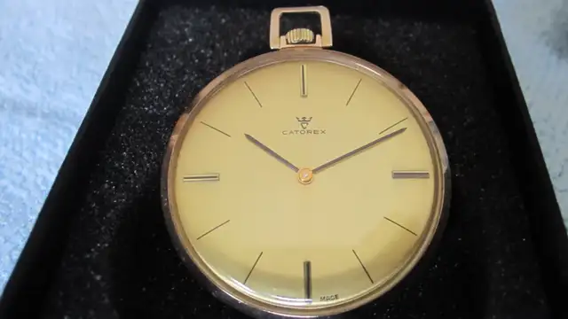 MINTY VINTAGE SWISS CATOREX GENTELMENS GOLD DRESS POCKET WATCH