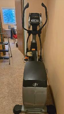 Free Eleptical - Photo 2