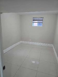 2 bedroom basement in malton - Photo 3