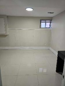 2 bedroom basement in malton - Photo 4
