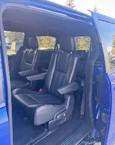 2013 Dodge Caravan  RT - Photo 4