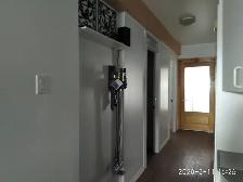 Room  rent, One min  to metro Monk, All included.  Female only. - Photo 6