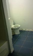 A few rooms near Mohawk in student house for student rent only - Photo 4