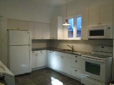 HAMILTON - STUNNING 2 BEDROOM - EXCLUSIVE DURAND AREA - Photo 9
