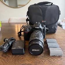 Nikon D300s Camera w/70 - 300mm Lens