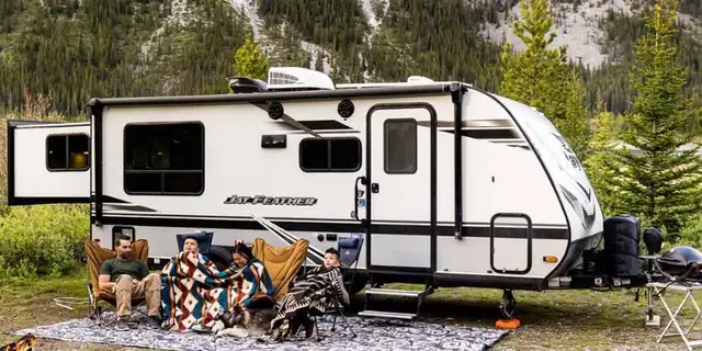 looking for land to park a trailer