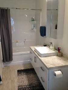 AVAILABLE IMMEDIATELY - CLOSE TO U OF M! - Photo 3