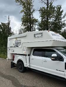 2010 Northern Lite 8-11 Special Edition - Photo 2