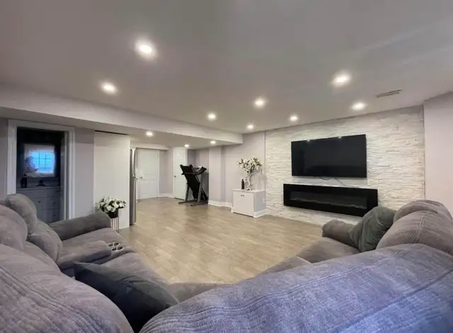 1 Bedroom 1 Bathroom - Walk in basement