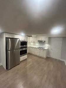 1 Bedroom 1 Bathroom - Walk in basement - Photo 4