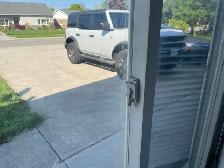 room for rent with parking - Photo 3