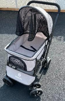 Dog Pet Accessories in Like New Condition - Photo 2