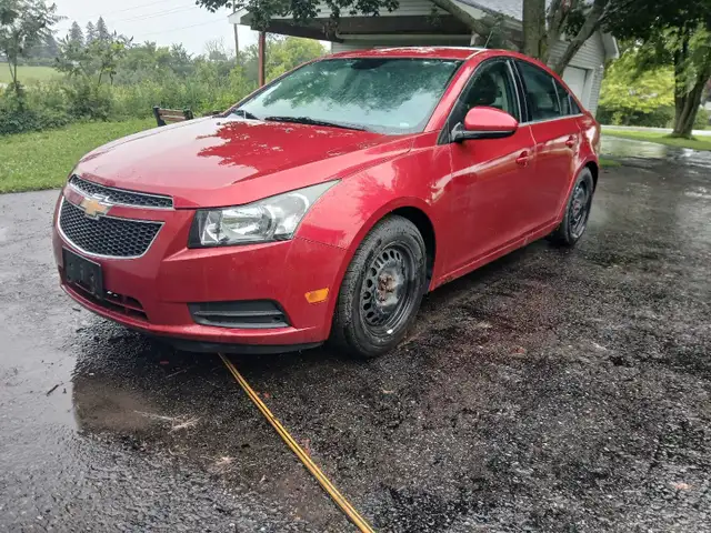 2014 Chevrolet Cruze LT. 1.4 Turbo. 122,000 km, Automatic, Gas