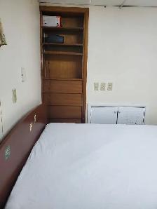 Room for Rent near University of Alberta - Photo 4