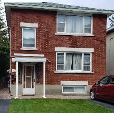WESTBORO / HINTONBURG - Large 2BR Apt - Triplex - Photo 7
