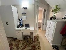 Short-Long Term,Luxury Furnished 1-Bedroom Apt,High Park,Sep 1st - Photo 8