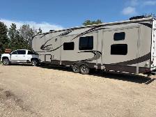 blue ridge - forest river quad bunk house 5th wheel - Photo 4