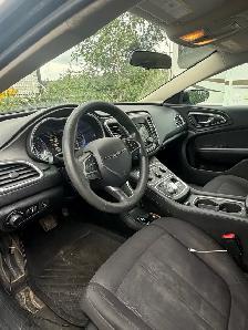2016 Dodge Chrysler 200 - Photo 6