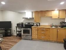 Beautiful 2 Bedrooms Basement Apartment at Heartland Town Centre - Photo 2