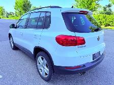 2016 Volkswagen Tiguan 4MOTION 4dr Automatic - Photo 5