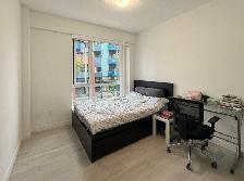 Big Furnished Room for Female – From Sept.1 (Downtown Vancouver) - Photo 3