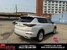 2025 Mitsubishi Outlander ES - Photo 5