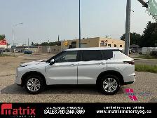 2025 Mitsubishi Outlander ES - Photo 8