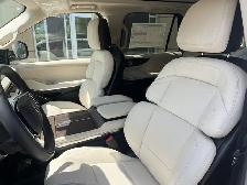 2027 Lincoln Navigator Reserve - Photo 10