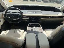 2027 Lincoln Navigator Reserve - Photo 12