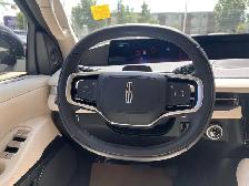 2027 Lincoln Navigator Reserve - Photo 13