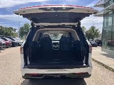 2027 Lincoln Navigator Reserve - Photo 17