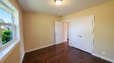 3 Bed  1 Bath House Newmarket | $2,600/mo - Photo 4