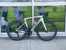 vélo route Specialized Tarmac S-Works 56 cm 12 V Dura ace Di2 - Photo 5