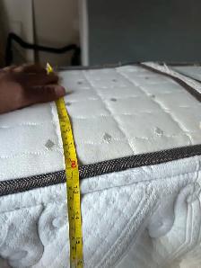 Mattress Queen $40 - Photo 4