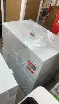 Frigidaire 7.0 Cu Ft Chest Freezer | New | Minor Dents | Sale.