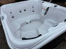 Jacuzzi Brand 5 person hot tub with  0% Financing - Photo 4