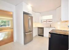 High Park Spacious Apartment - Photo 2