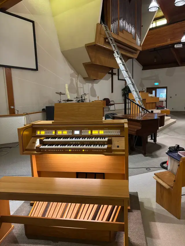 Johannus church and home organs