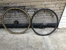 700x 32 road bike wheel set front & rear with rim & tires $40