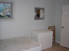 BEAUTIFUL NEW ROOM FOR RENT - Photo 9
