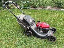 Honda Self-Propelled Lawnmower