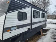 2022 Keystone Hideout 186SS - Photo 3