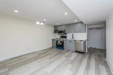 Scarborough: $2025/ Mth, 2 bed, Renovated Basement, 1 Month Free - Photo 2