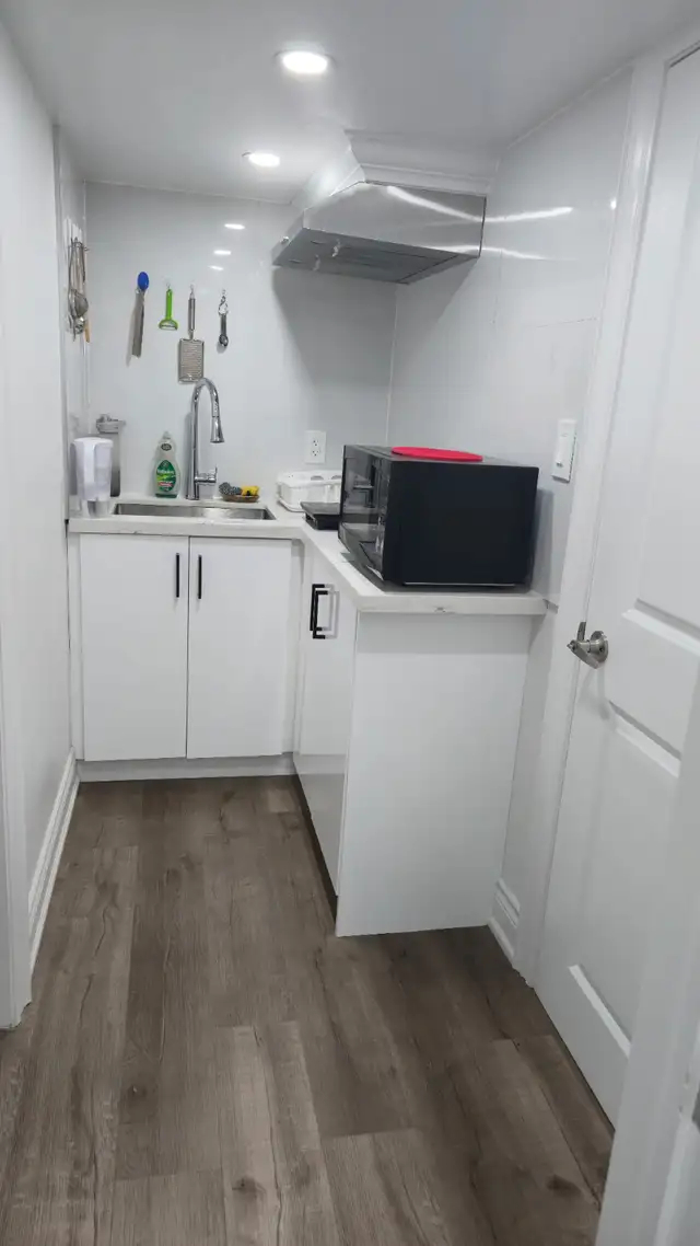 Basement Unit for Rent($1300)