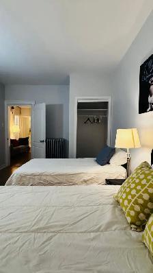 DOWNTOWN TORONTO, QUEEN & BATHURST, 3 BED, 1 BATH APT FOR RENT